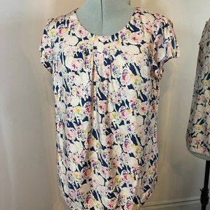 BODEN  Flutter sleeve crew neck top